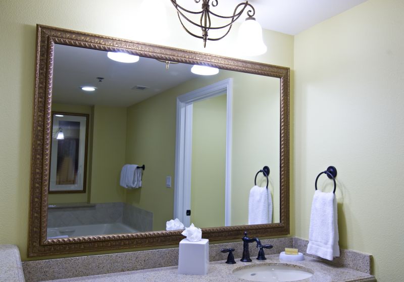 Decorative Mirror and Lighting